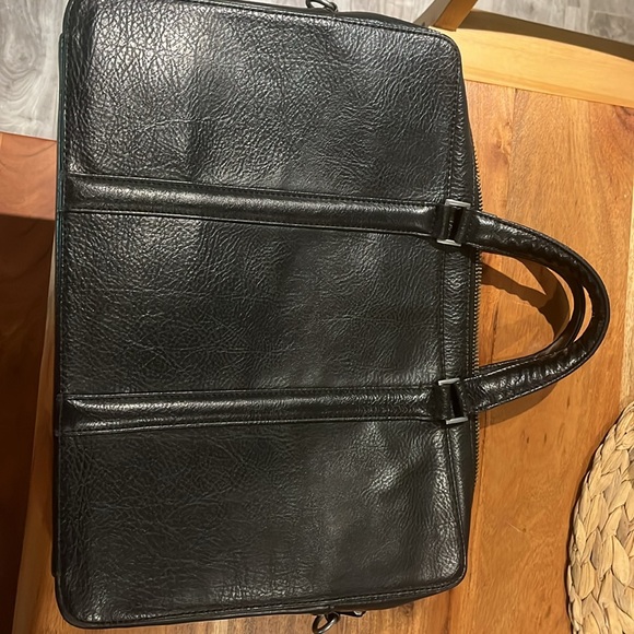 MATT & NAT Harman Vegan Briefcase Black - Picture 5 of 8
